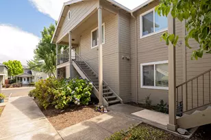 3167 Juniper, Medford, OR 97504 - Photo 1