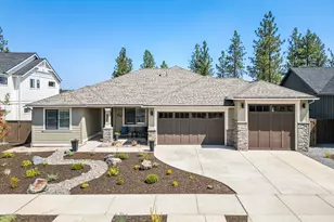 1433 NW Ochoa Dr, Bend, OR 97703 - Photo 1