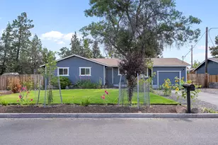 3034 SW 28th Ct, Redmond, OR 97756 - Photo 1