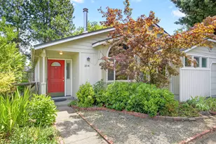 204 Patterson St, Ashland, OR 97520 - Photo 1