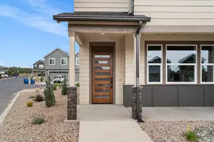 3989 SW Coyote Ave, Redmond, OR 97756 - Photo 1