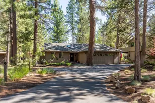 17956 Shadow Ln, Sunriver, OR 97707 - Photo 1