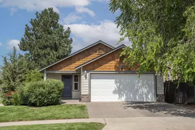 2870 NE Jackdaw Drive, Bend, OR 97701 - Photo 1