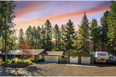 19275 Cherokee Road, Bend, OR 97702 - Photo 1