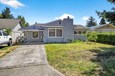 953 Kenyon Street, Medford, OR 97501 - Photo 1