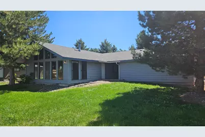 424 NW Birdie Lane, Madras, OR 97741 - Photo 1