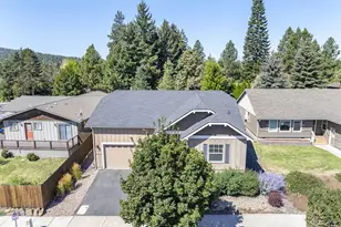 63235 NW Britta St, Bend, OR 97703 - Photo 1