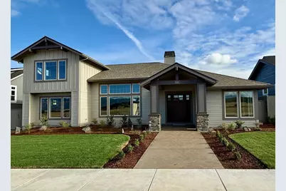 4145 Shamrock Drive, Medford, OR 97504 - Photo 1