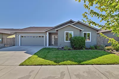 2111 La Connor Drive, Medford, OR 97501 - Photo 1