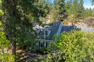 769 Lisa Ln, Ashland, OR 97520 - Photo 1