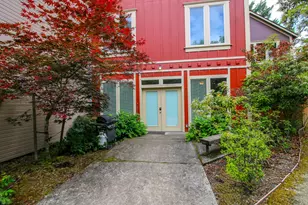 170 E F St, Jacksonville, OR 97530 - Photo 1