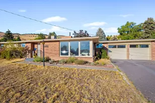 1453 McClellan, Klamath Falls, OR 97603 - Photo 1