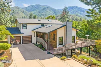 225 Sunnyview Drive, Ashland, OR 97520 - Photo 1