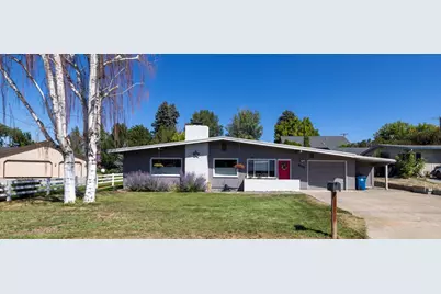 955 NE Loper Avenue, Prineville, OR 97754 - Photo 1