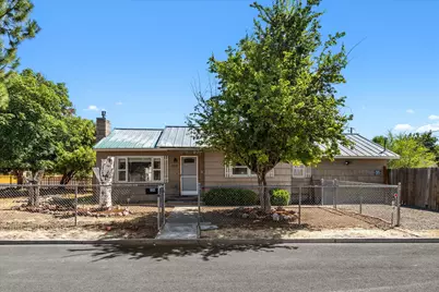 306 SE Dunham Street, Prineville, OR 97754 - Photo 1
