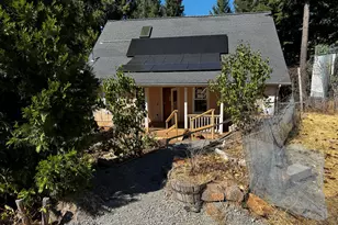 240 Bluff St, Butte Falls, OR 97522 - Photo 1