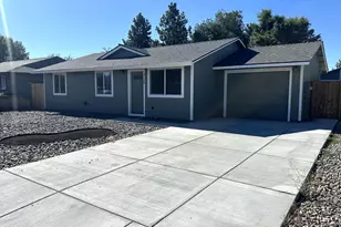 3150 SW Pumice Ave, Redmond, OR 97756 - Photo 1