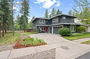 137 NW Outlook Vista Dr, Bend, OR 97703 - Photo 1