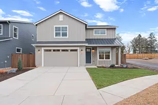 2111 SW 43rd St, Redmond, OR 97756 - Photo 1