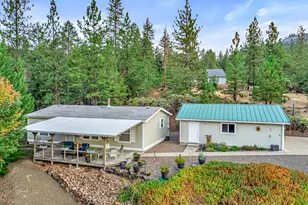 102 Manzanita Dr, Prospect, OR 97536 - Photo 1