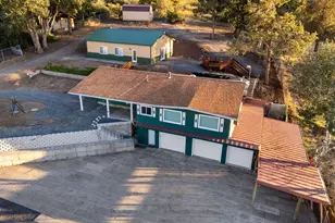 2699 Lakeshore Dr, Klamath Falls, OR 97601 - Photo 1