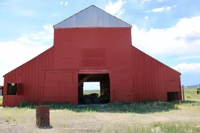 91151 Rolfs Point Lane, Christmas Valley, OR 97641 - Photo 1