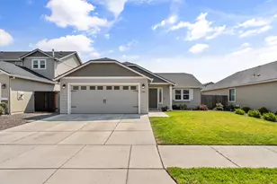 3546 Durst St, Medford, OR 97504 - Photo 1