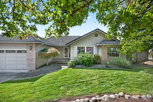 2209 Gene Cameron Wy, Medford, OR 97504 - Photo 1