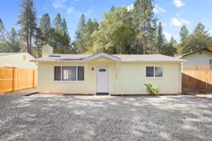 231 Acorn St, Merlin, OR 97532 - Photo 1