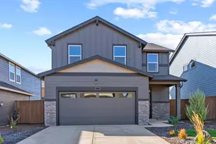 21616 SE Fuji Dr, Bend, OR 97702 - Photo 1