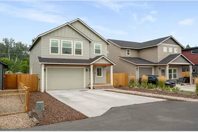 847 NE 6th Street, Prineville, OR 97754 - Photo 1