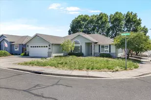 2308 Rabun Way, Central Point, OR 97502 - Photo 1