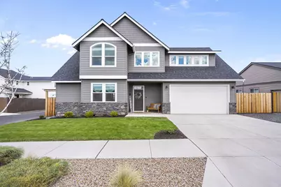 2647 NW Greenwood Avenue, Redmond, OR 97756 - Photo 1