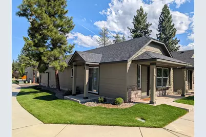 958 N Trinity Way, Sisters, OR 97759 - Photo 1