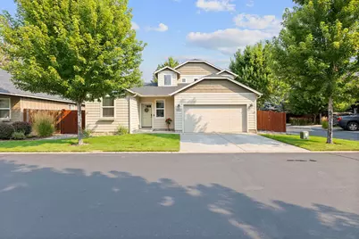 1602 W Hill Avenue, Sisters, OR 97759 - Photo 1