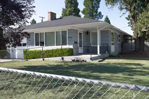 2555 Eberlein Ave, Klamath Falls, OR 97601 - Photo 1