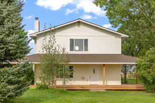 26315 Walker Rd, Bend, OR 97701 - Photo 1