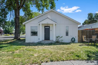 496 NW 9th Street, Prineville, OR 97754 - Photo 1