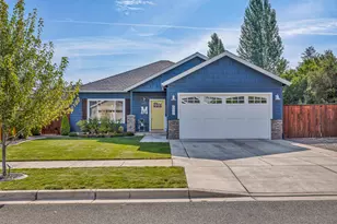 617 Tivoli Dr, Medford, OR 97501 - Photo 1