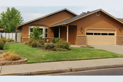 828 Mesman Drive, Grants Pass, OR 97527 - Photo 1