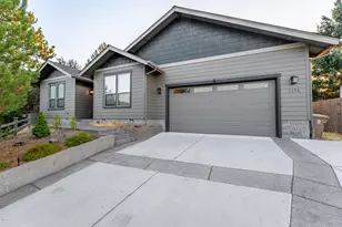 1171 NW Starlite Pl, Grants Pass, OR 97526 - Photo 1