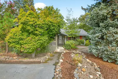 767 Twin Pines Circle, Ashland, OR 97520 - Photo 1