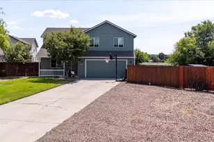 630 NE Fieldstone Ln, Prineville, OR 97754 - Photo 1
