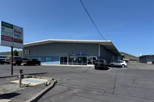 4164 Washburn Way, Klamath Falls, OR 97601 - Photo 1