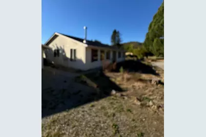 7165 Old Stage Road, Central Point, OR 97502 - Photo 1