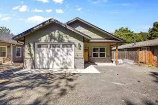 1451 4th Ave, Gold Hill, OR 97525 - Photo 1