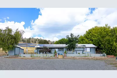 2137 Orindale Road, Klamath Falls, OR 97601 - Photo 1