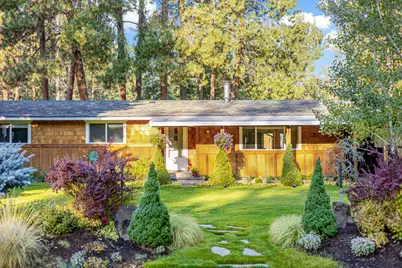 657 S Fir Street, Sisters, OR 97759 - Photo 1