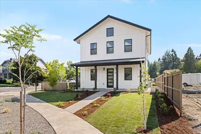 390 Briscoe Place, Ashland, OR 97520 - Photo 1