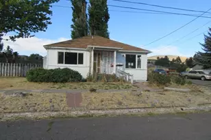 357 Division St, Klamath Falls, OR 97601 - Photo 1